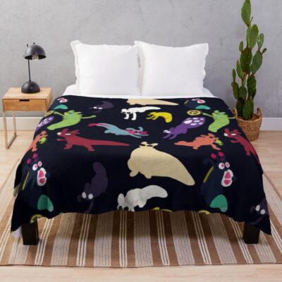 Slugcats Pattern Throw Blanket